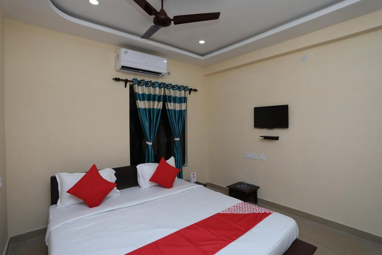 Oyo 17376 Happy Spring Inn كولكاتا المظهر الخارجي الصورة