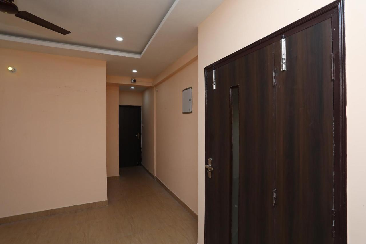 Oyo 17376 Happy Spring Inn كولكاتا المظهر الخارجي الصورة